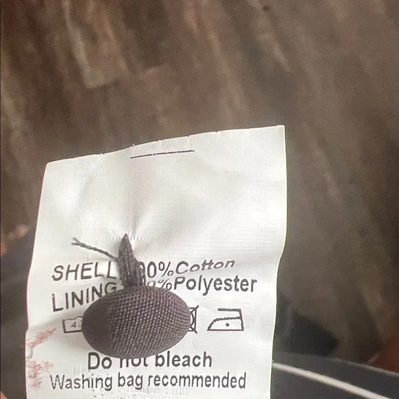 NWOT Black Eyelet Blouse - Picture 5 of 5